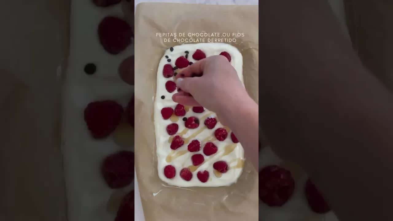 Iogurte gelado fácil e refrescante