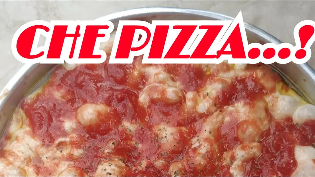 Meglio mangiare che fidarsi, soprattutto con la pizza