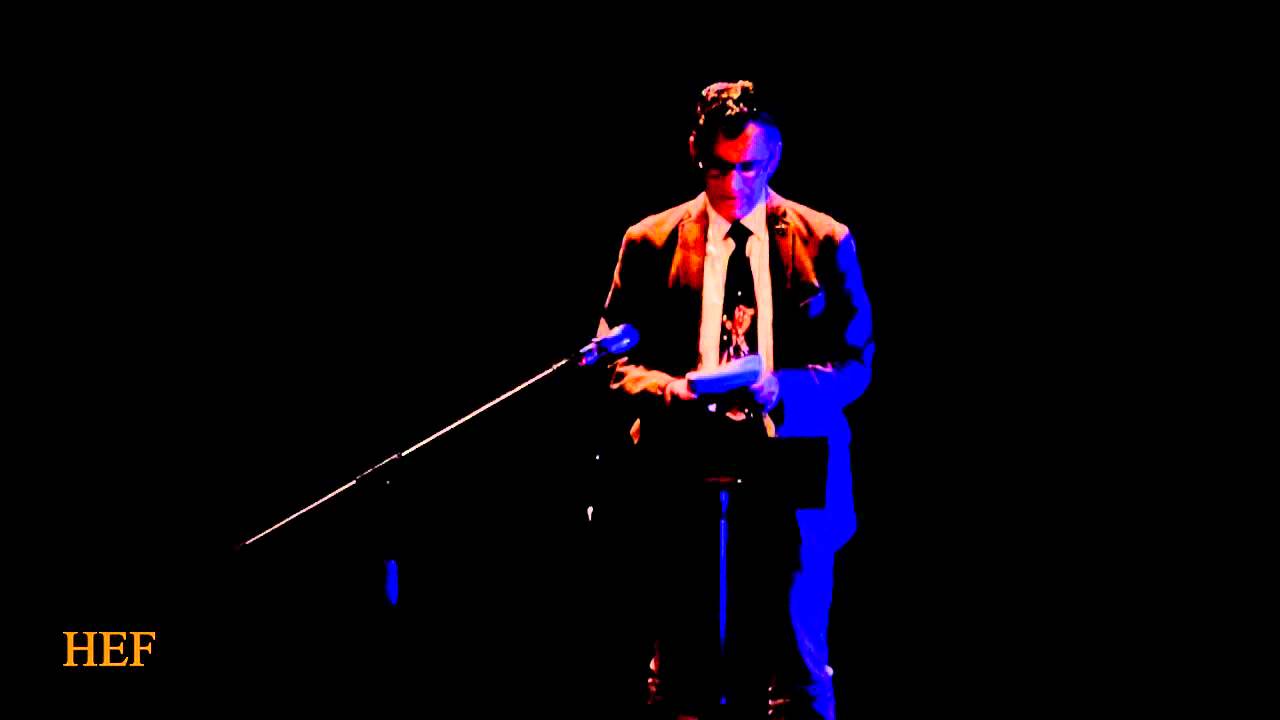 Poemo de Ángel González en Esperanto