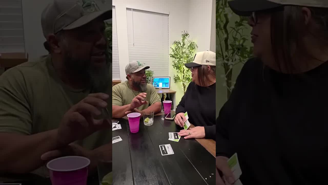 Playing Fast Friends Party Game