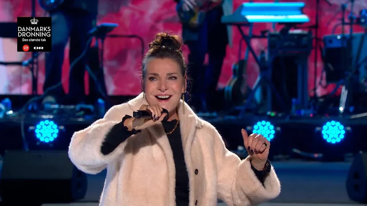 Lis Sørensen synger Verden er i farver live