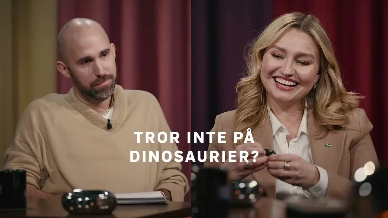 Ebba Busch om dinosaurier, Bibeln och Big Bang