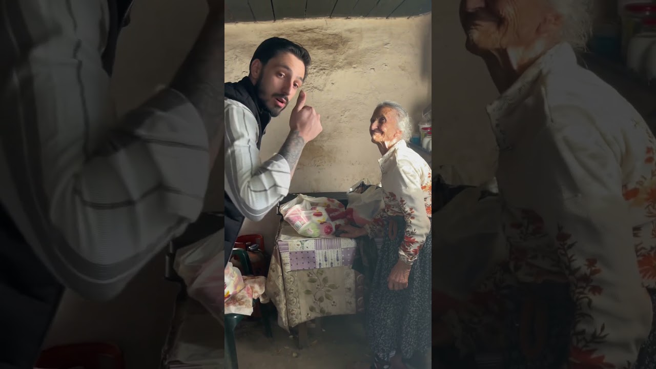 Un vecin aduce lemne și o sobă nouă