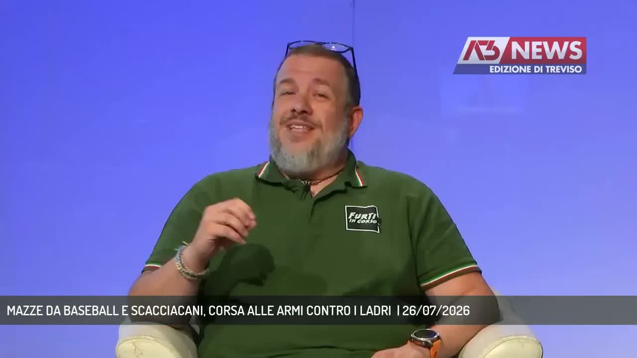 Mazze da baseball e paura dei furti in casa