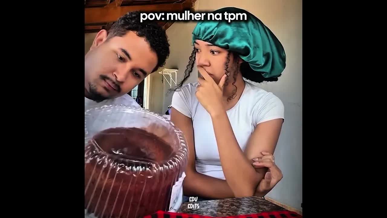 Mulher quase agride o parceiro de manhã