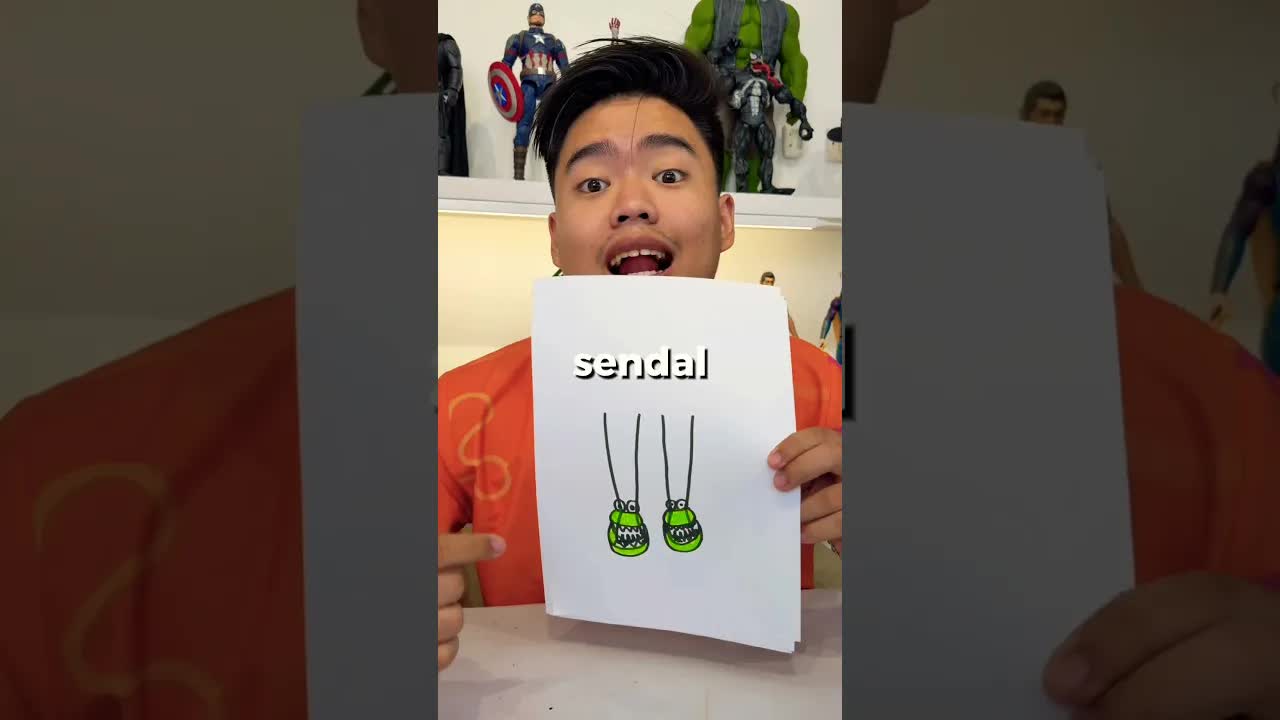 Bapak Gambarin Sendal Lucu Buat Mary