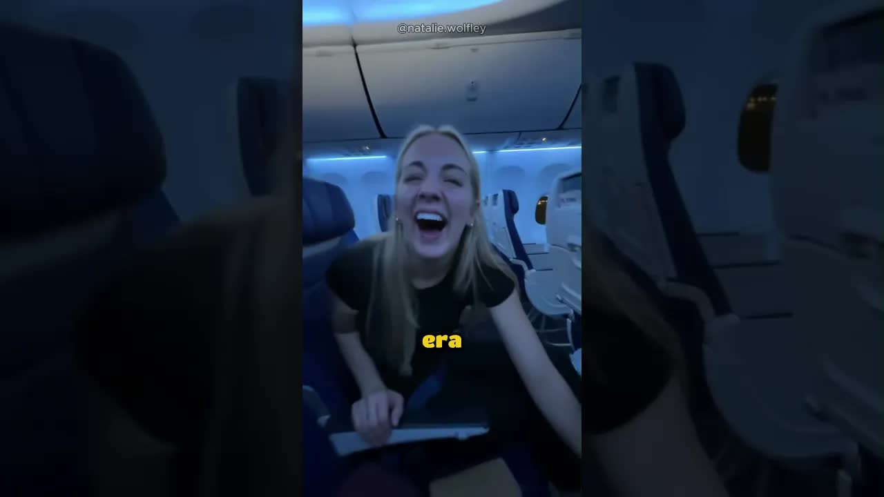 Le uniche due passeggerе su un volo