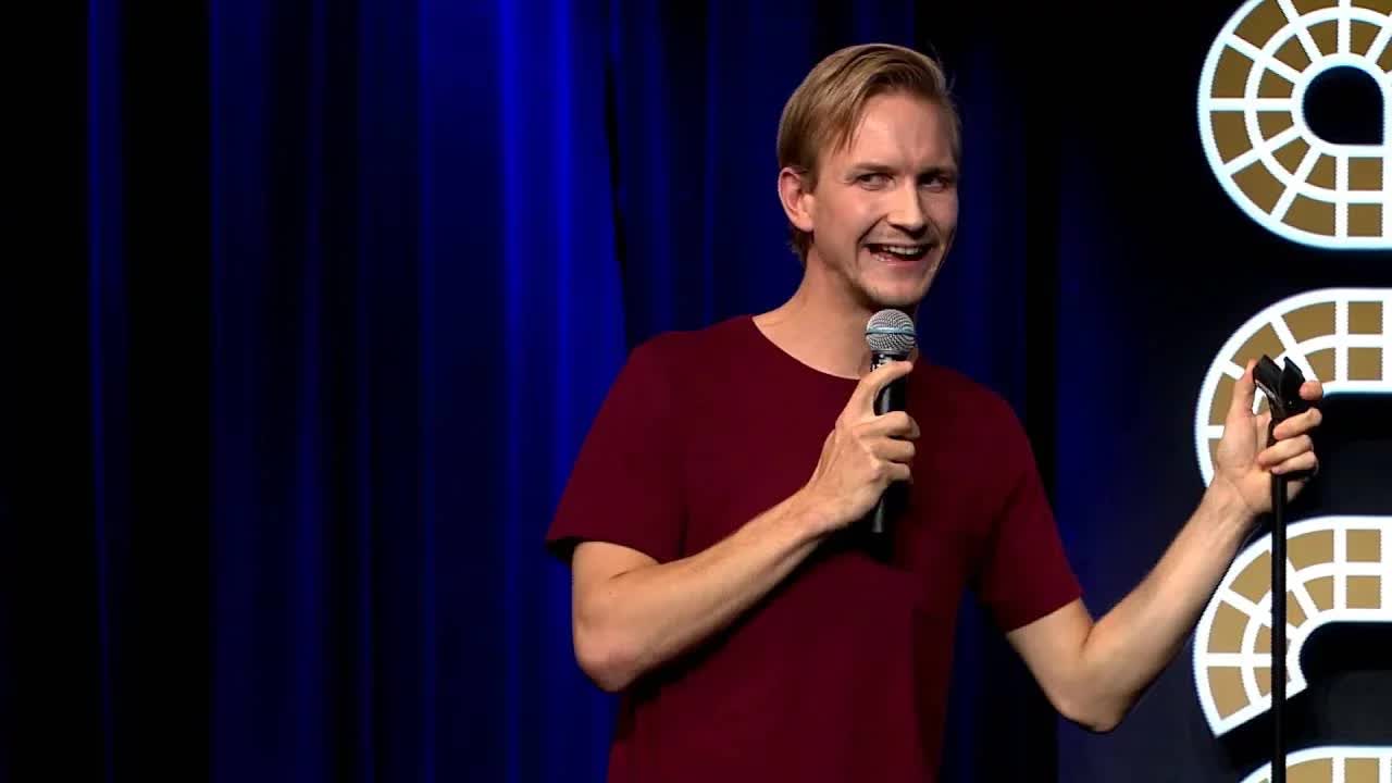 Komiker om norsk hyttekultur og luksus