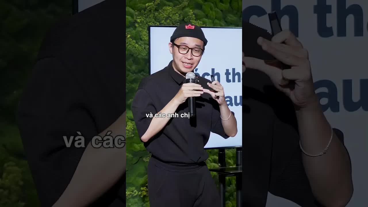 Chuyến xe im lặng và mâu thuẫn hướng nội ngoại