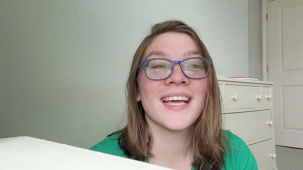 Mi jam laciĝas pro mia nova posteno