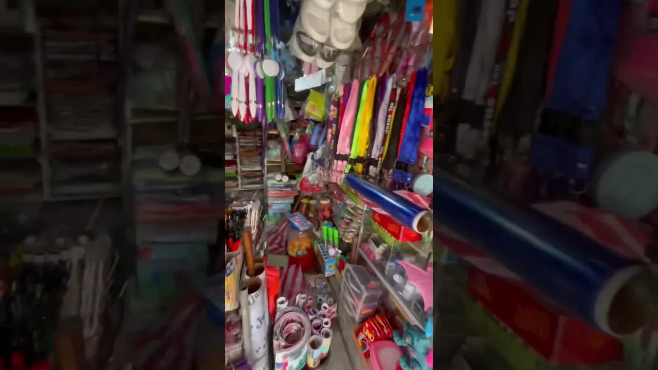 Tindahan ni Ka Nono at pamimili ng pasalubong