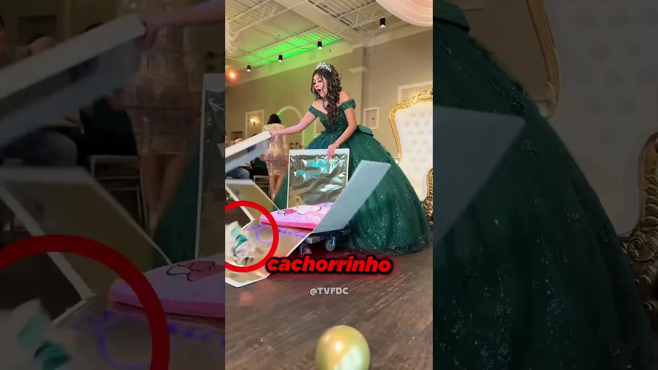 Ela dançava com a foto da mãe… até a surpresa