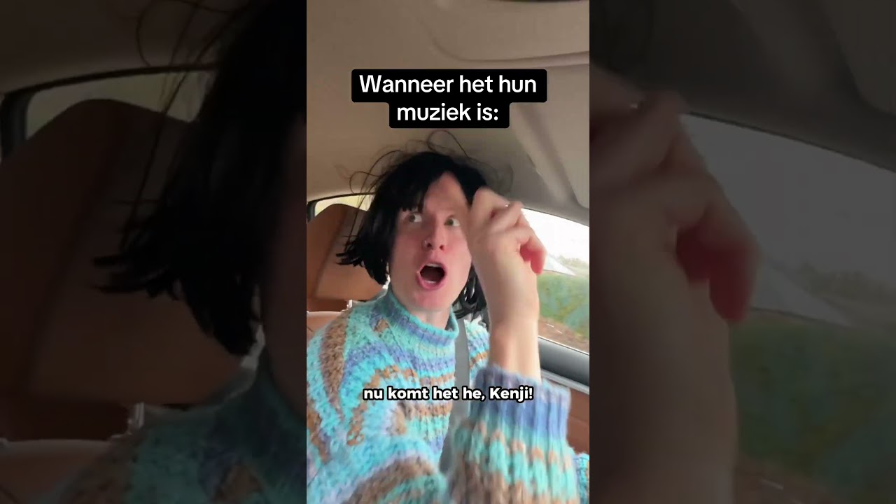 Muziek met mama in de auto