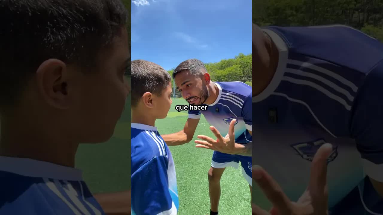 Santiago no quiso patear el balón