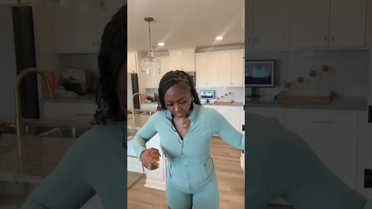 Busy mom morning vlog with kids and coffee
