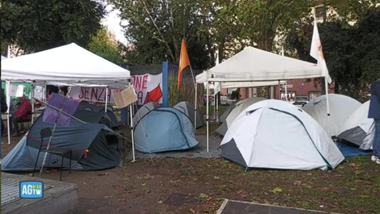 Generazione senza casa: protesta per gli affitti a Roma