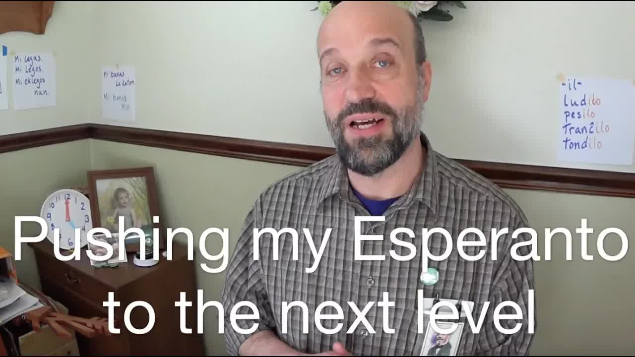 Saluton de Tomaso en Esperanto