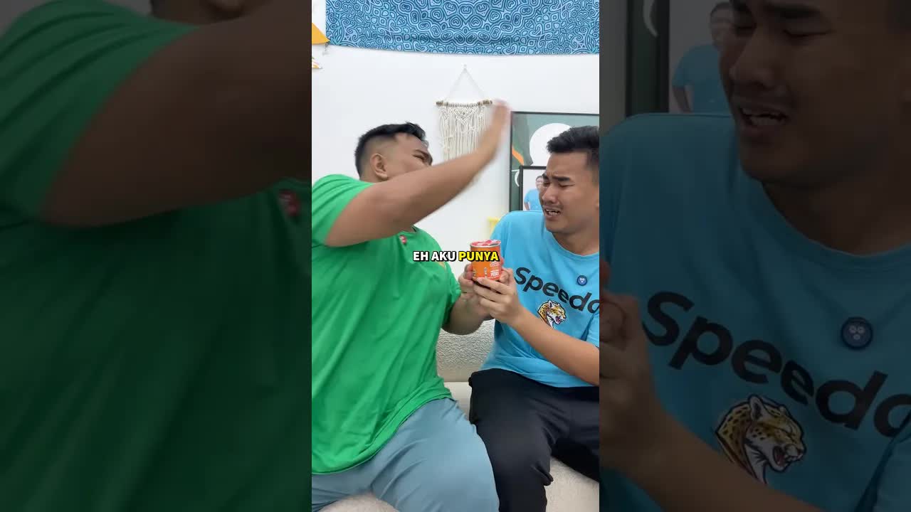 Perbalahan Kecil Antara Adik Beradik