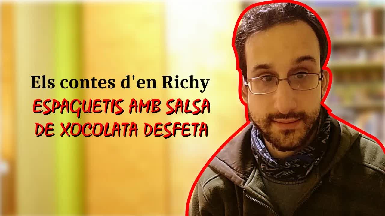 Espaguetis amb salsa de xocolata al restaurant