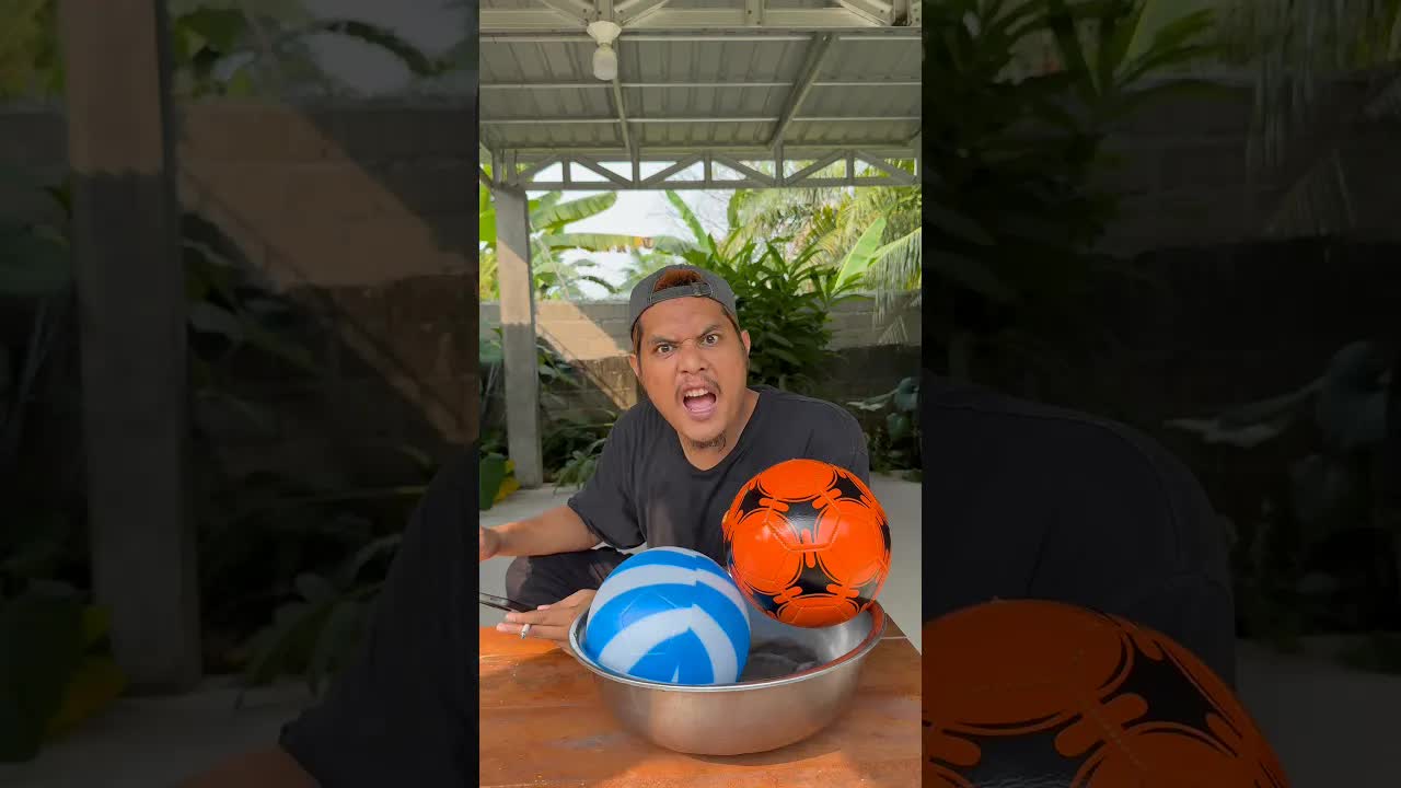 Bocil Minta Pinjam Bola Ditolak Kasar