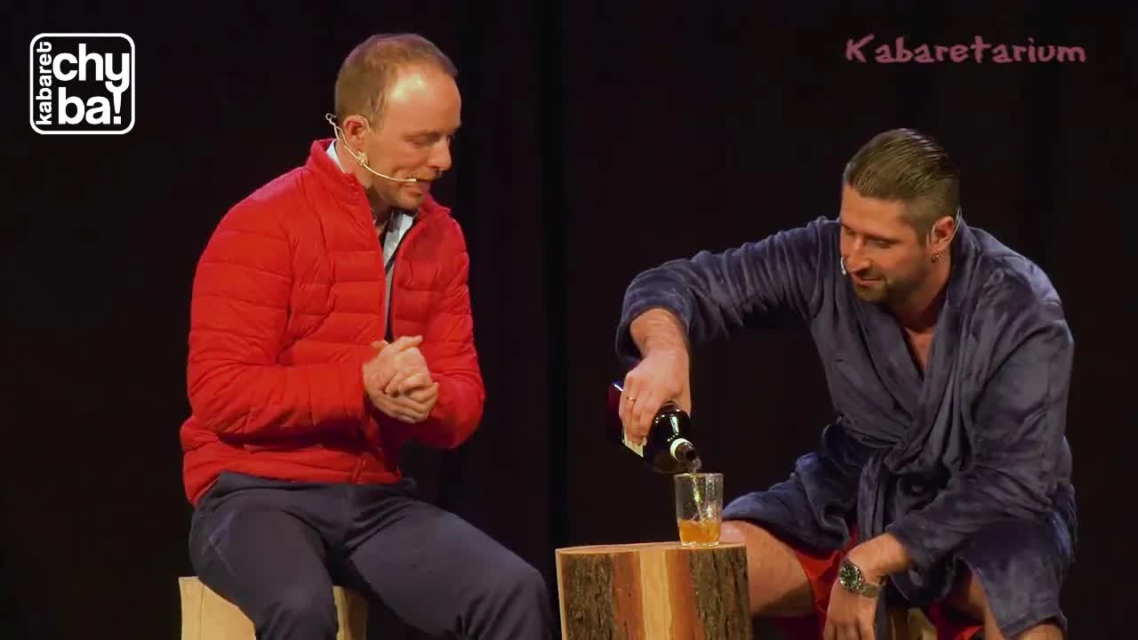 Skecz Kabaretowy: Prawdziwy Alkohol?