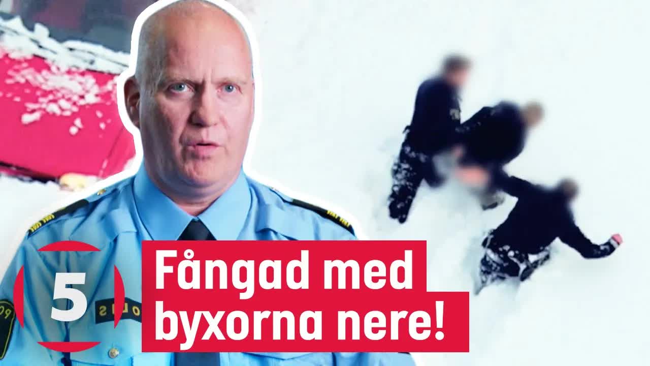 Polisjakt och bilkrock i snöstorm