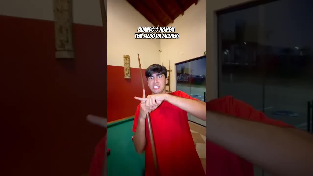 Homem pego com papel misterioso no bolso