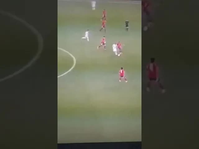 Saluton geamikoj: Futbala matĉo inter Argentino kaj Ĉilio