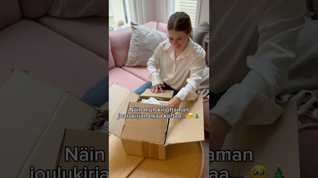 Unboxataan yhdessä joulukirja