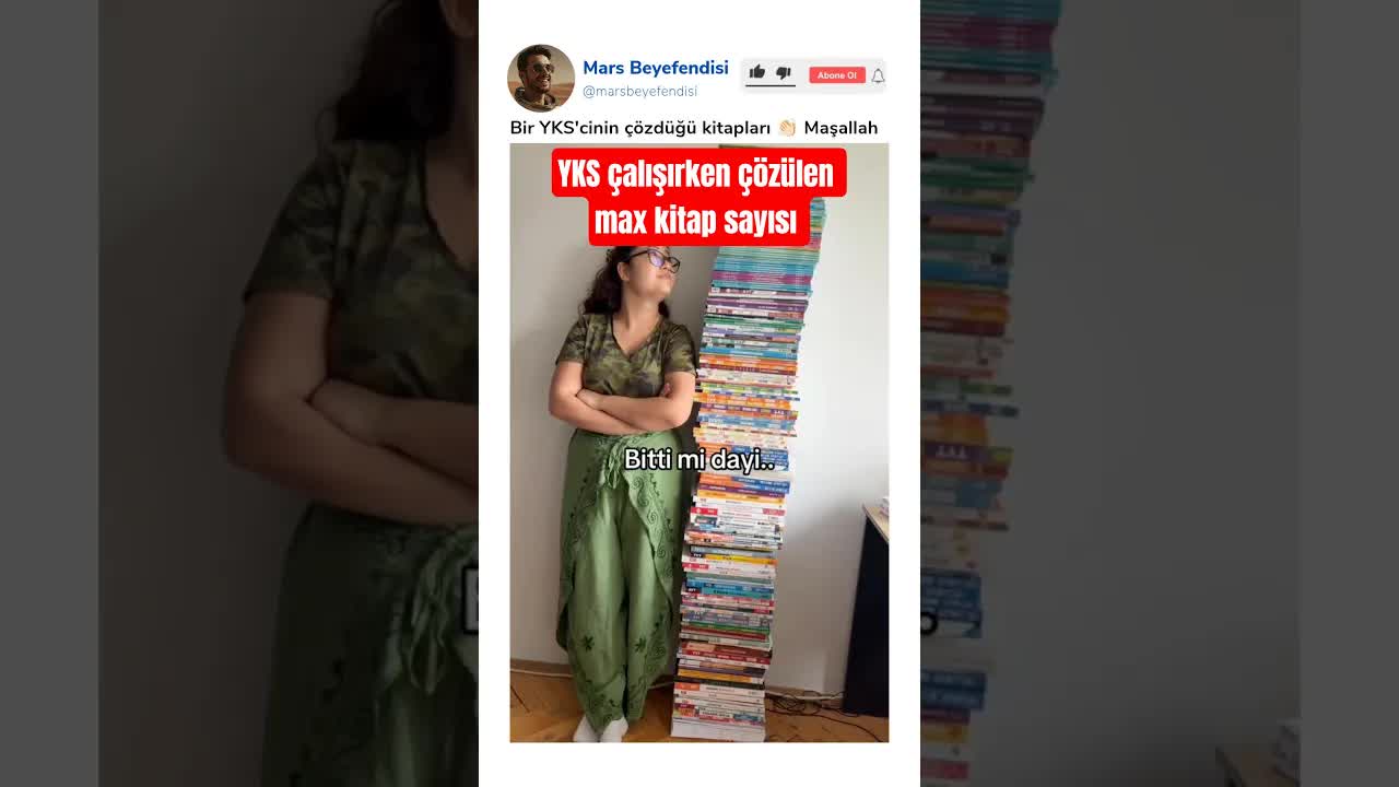 YKS Öğrencisinin Dev Kitap Yığını