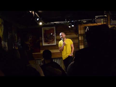 Taher Limane gör standupdebut på Andra Lång Comedy