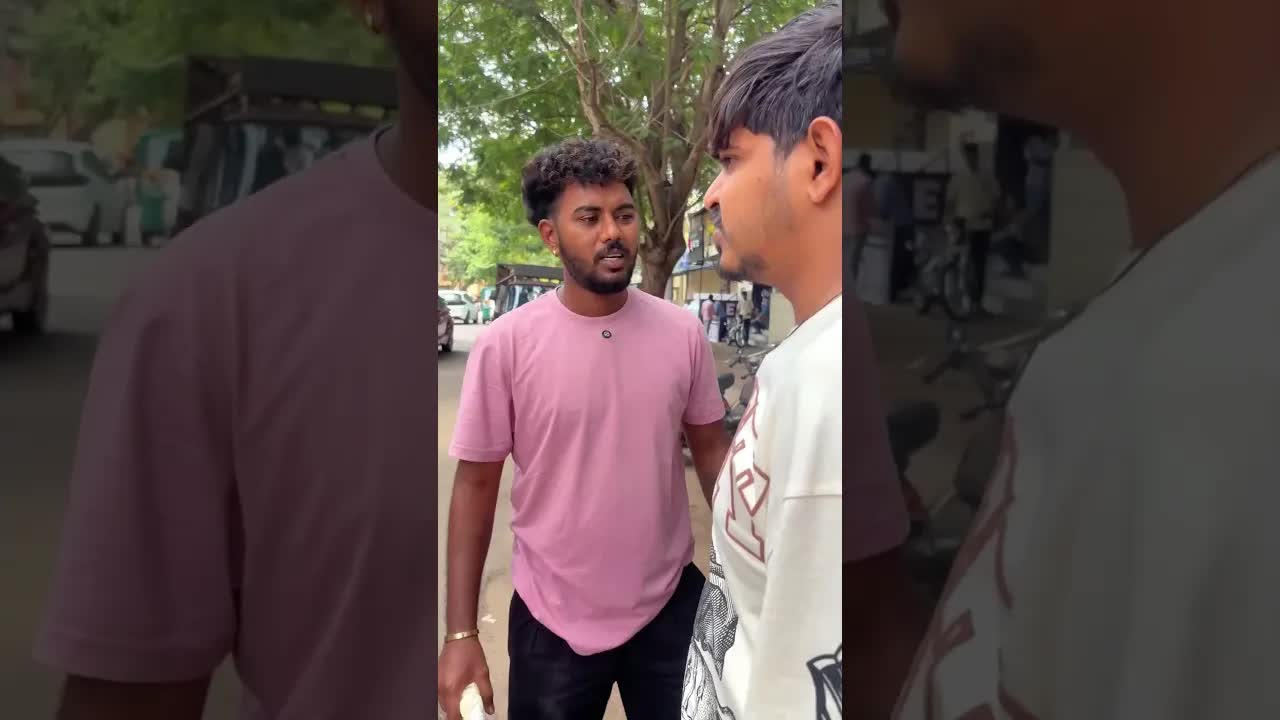 ದರಿದ್ರ ಸ್ನೇಹಿತನ ವಿಡಿಯೋ ಹಂಚಿಕೊಳ್ಳಿ