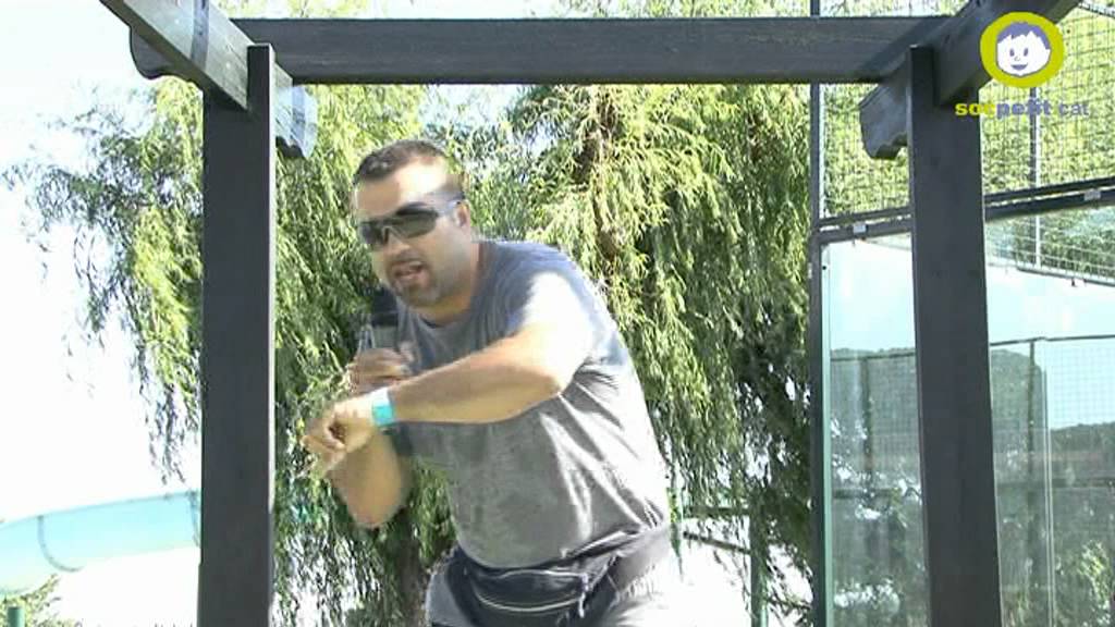 chiste de un madridista y un catalán conduciendo