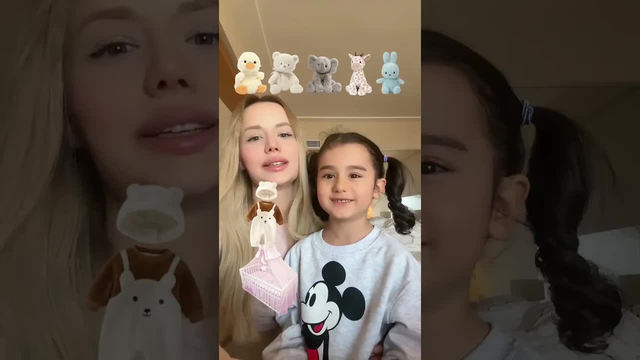 Öykü Kardeş İçin Bebek Arabası Seçiyor