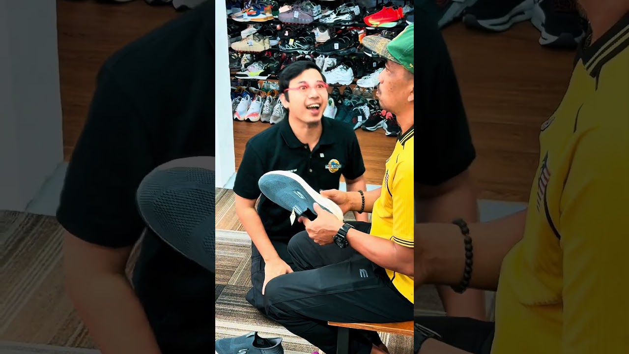 Komedi Perbezaan Zaman dan Politik di Kedai Kasut