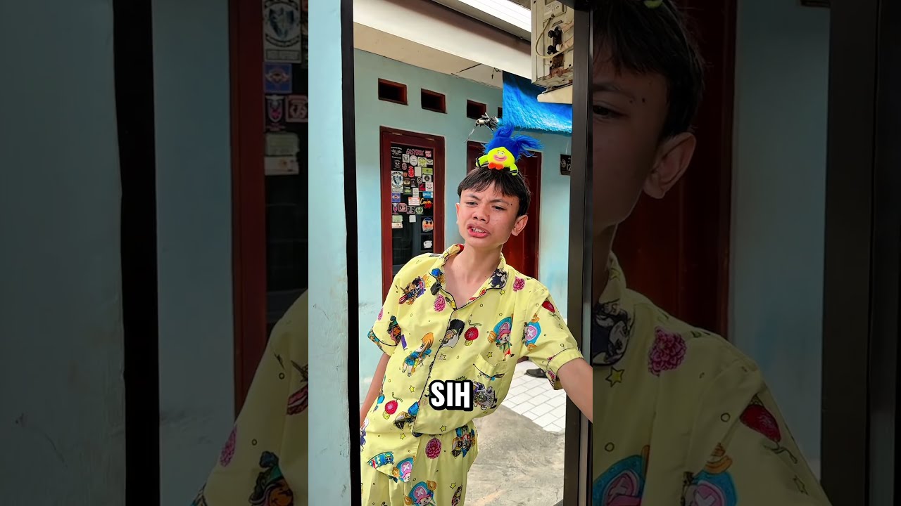Main Squishy dan Reaksi Abang