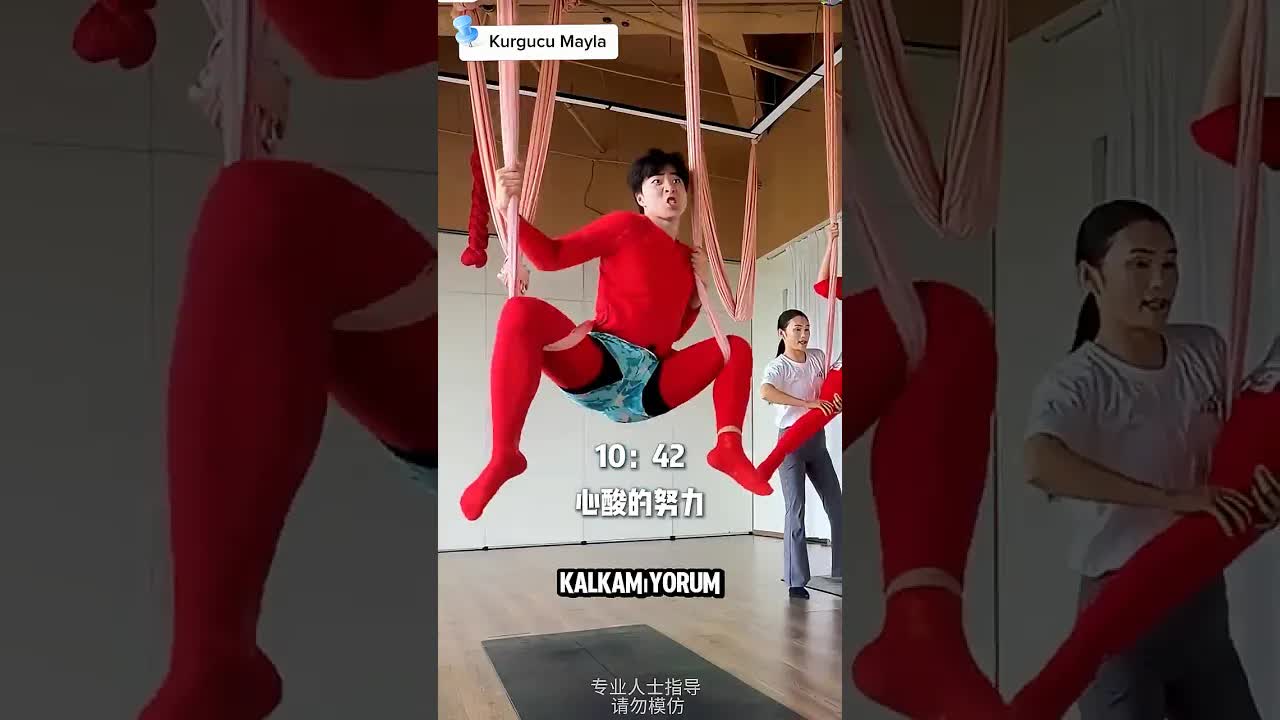 Yoga'daki İlk Günümüz: Komik Bir Deneyim