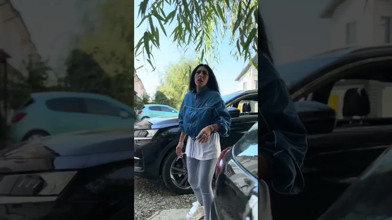 Ce am eu? Oamenii văd gunoiul din curte