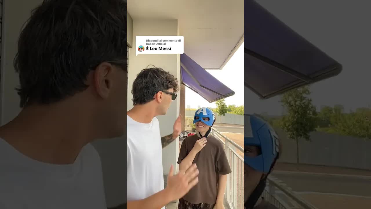 Non può essere Messi, sembra lui ma non è