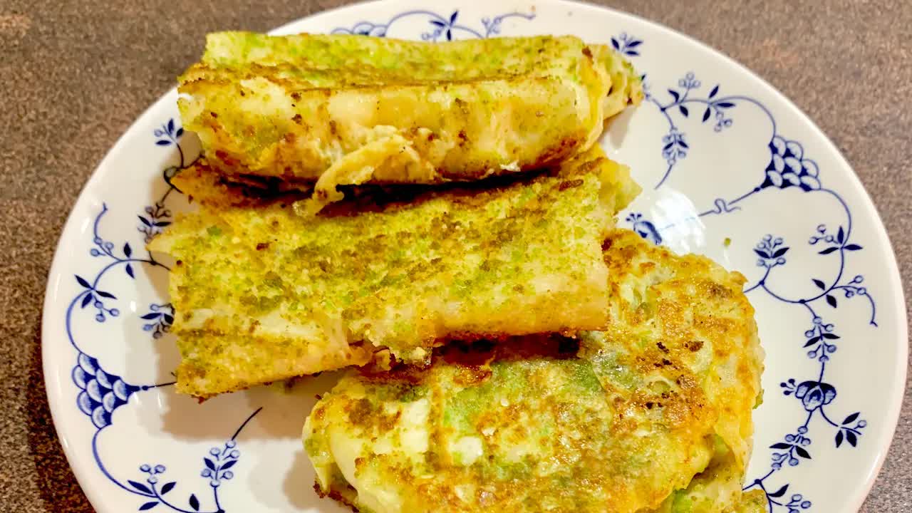 Бързи мързеливи закуски с кори и сирене