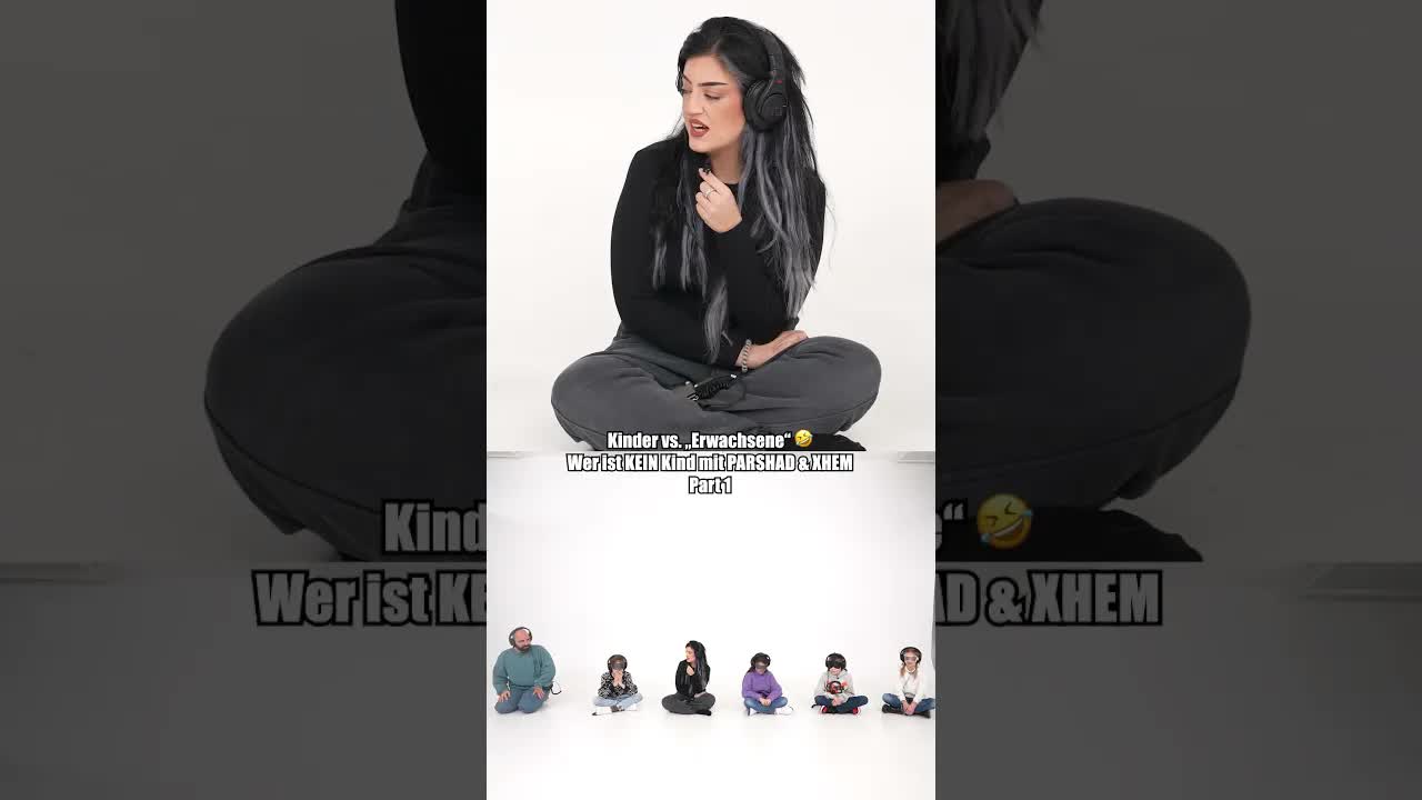 Kinder diskutieren über Fortnite und Erwachsene