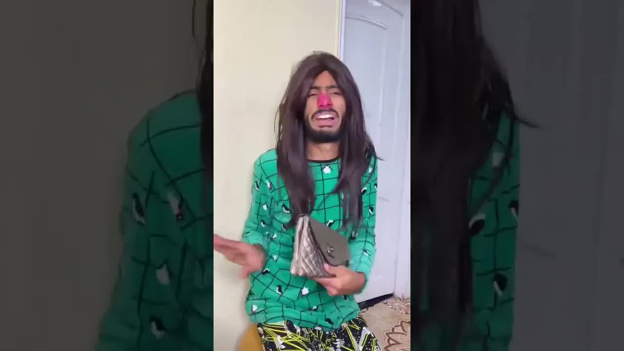 لما امك تروح معاكي للمستشفى علشان برد شديد