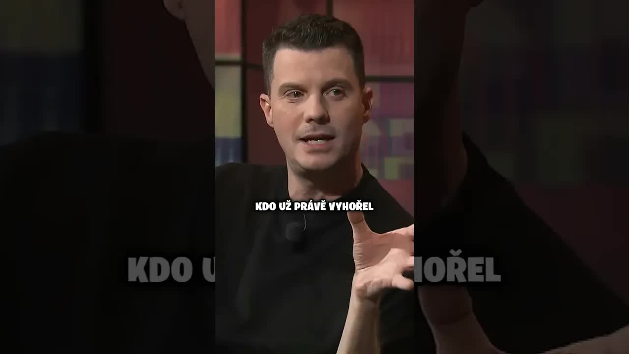 Jak poznat profesionálního číšníka v restauraci