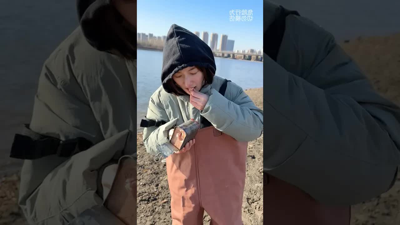 Aventura junto al río buscando tesoros