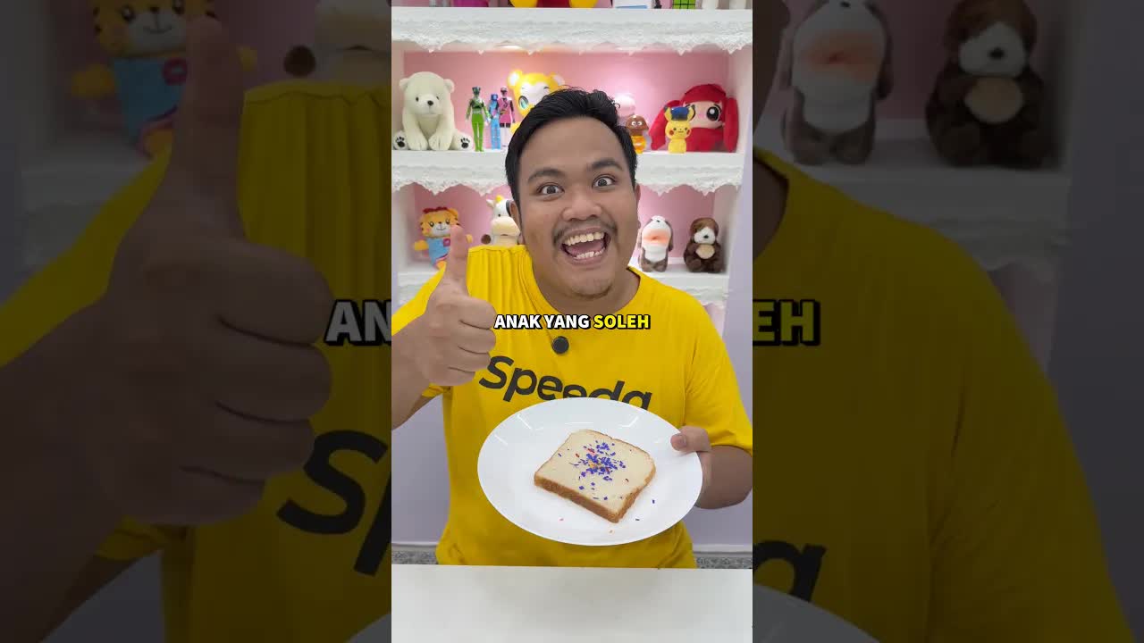 Anak Soleh Berbagi Coklat dan Roti