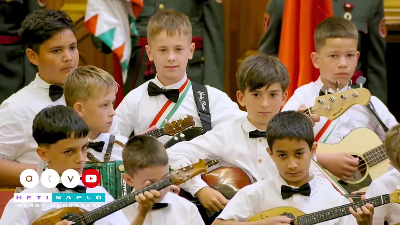 A sükösdi tamburás gyerekek útja az Országházba