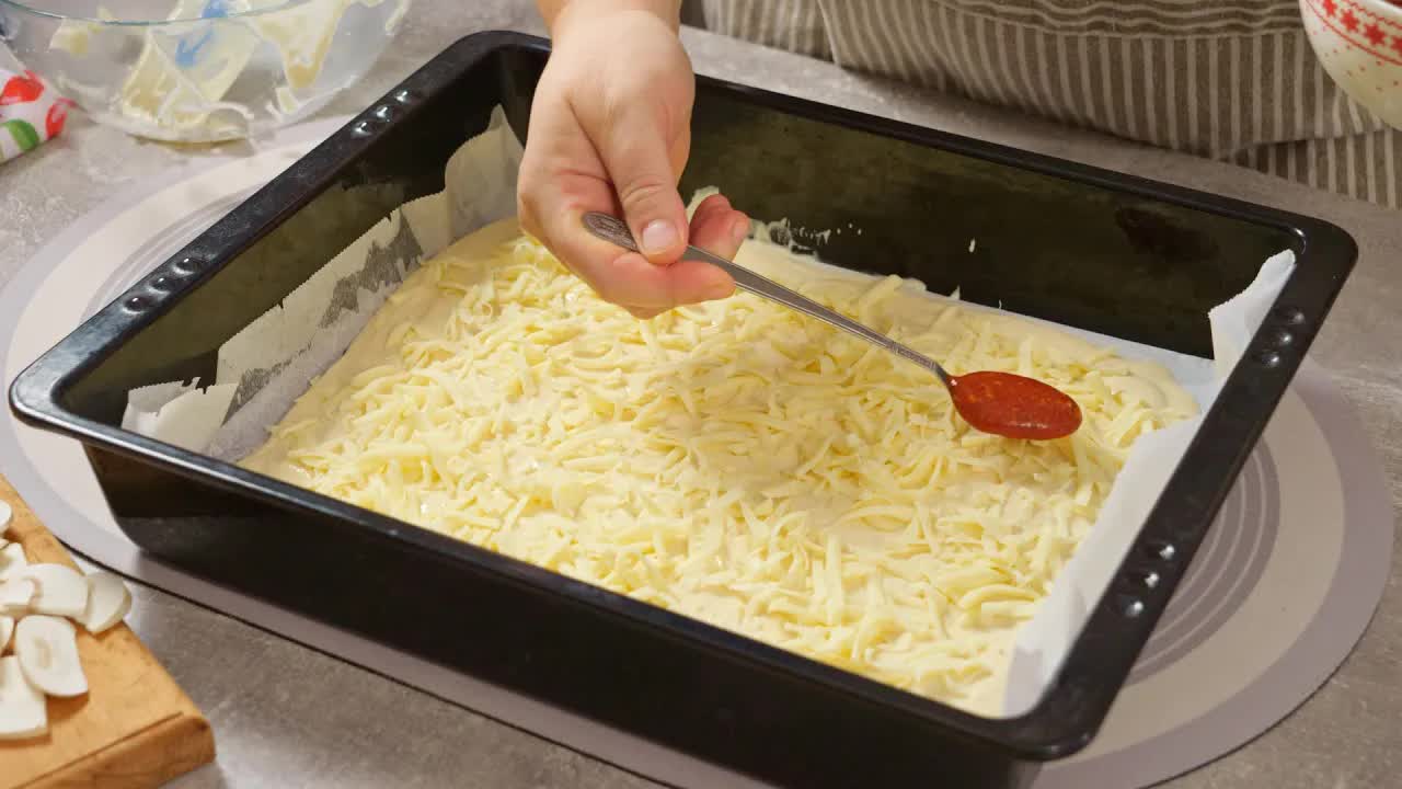 Brza pizza od tečnog testa za minut