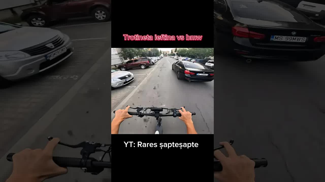Cumpăr mașini cu scuterul electric