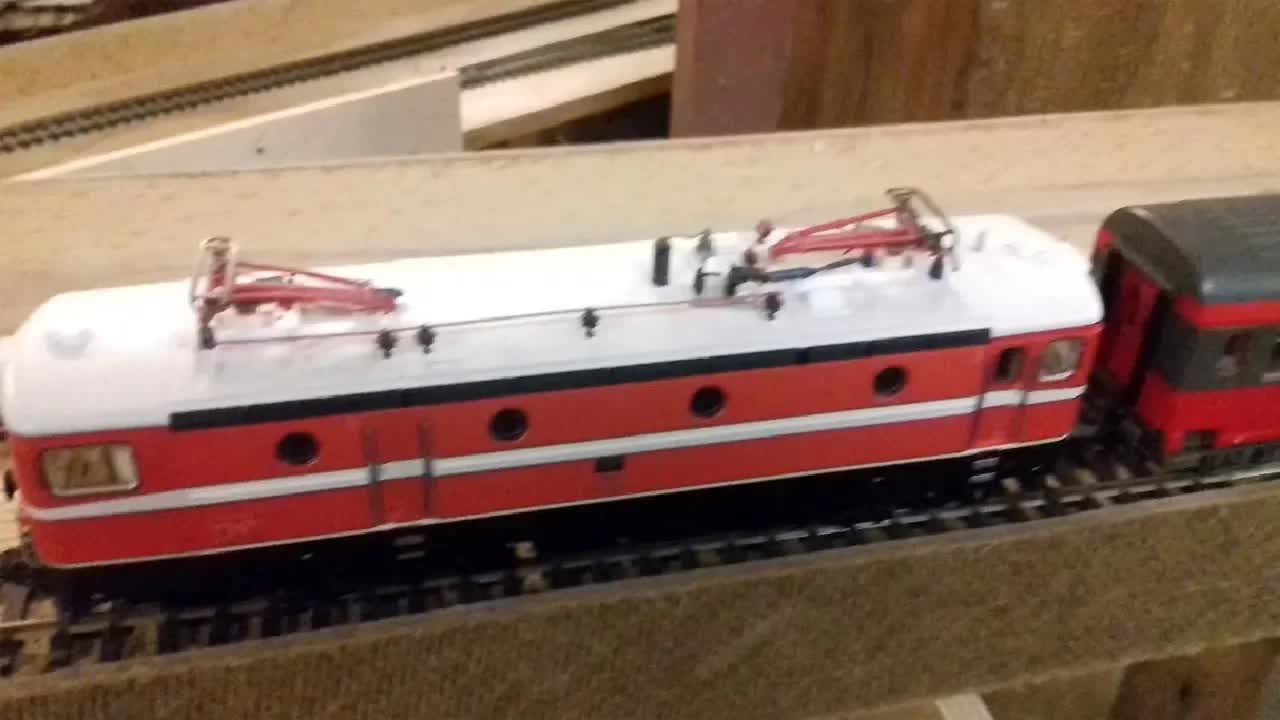 Vizito al modelfervaja klubo