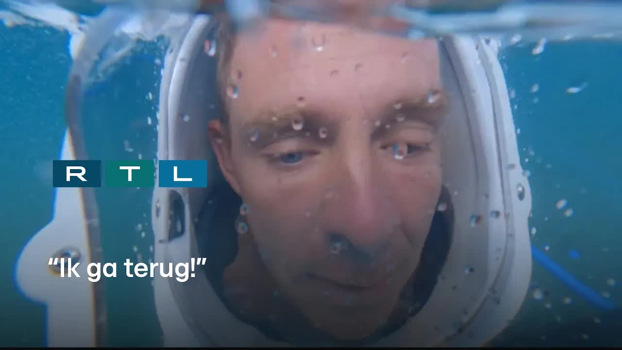 Kees raakt in paniek tijdens onderwaterwandeling